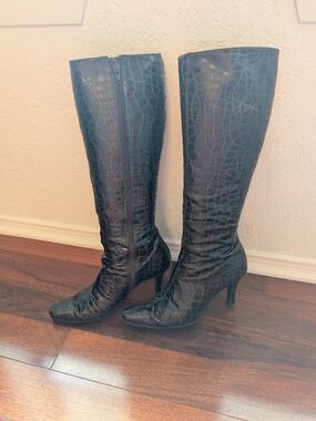 Stuart Weitzman Croc Knee-High Heeled Boots - Black